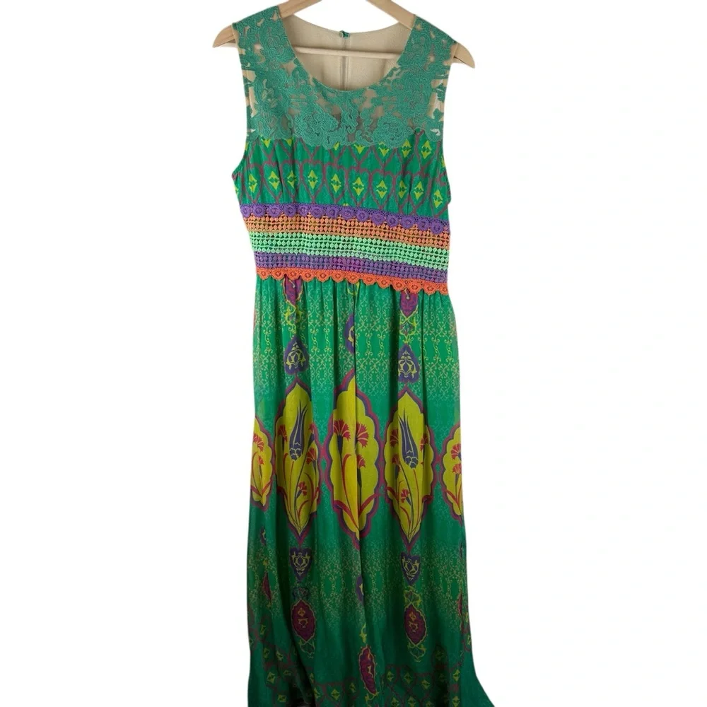 HEMANT & NANDITA Green and Yellow Printed Maxi Dress - Picture 3 of 13